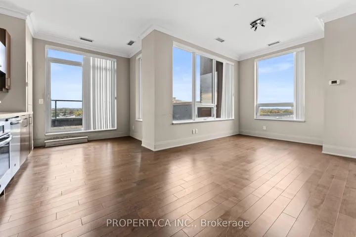 28 Uptown Drive, Markham, ON L3R 5M8