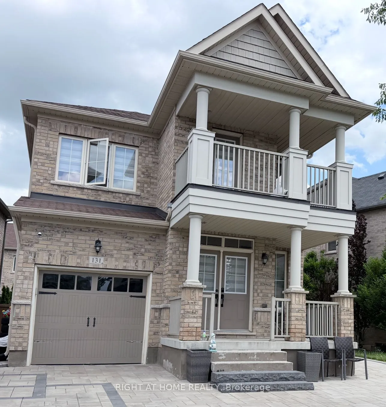 Detached Home For Sale | N13465706