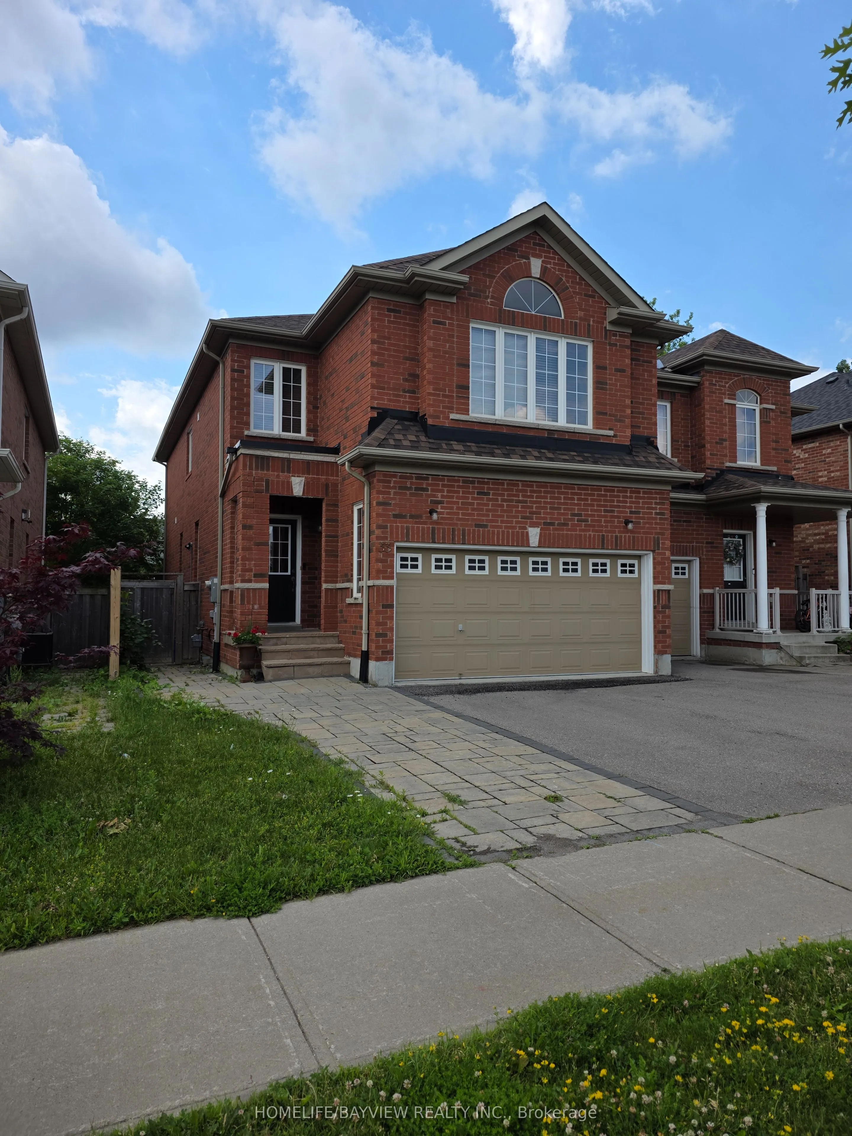 Semi-Detached Home For Lease | N13467378