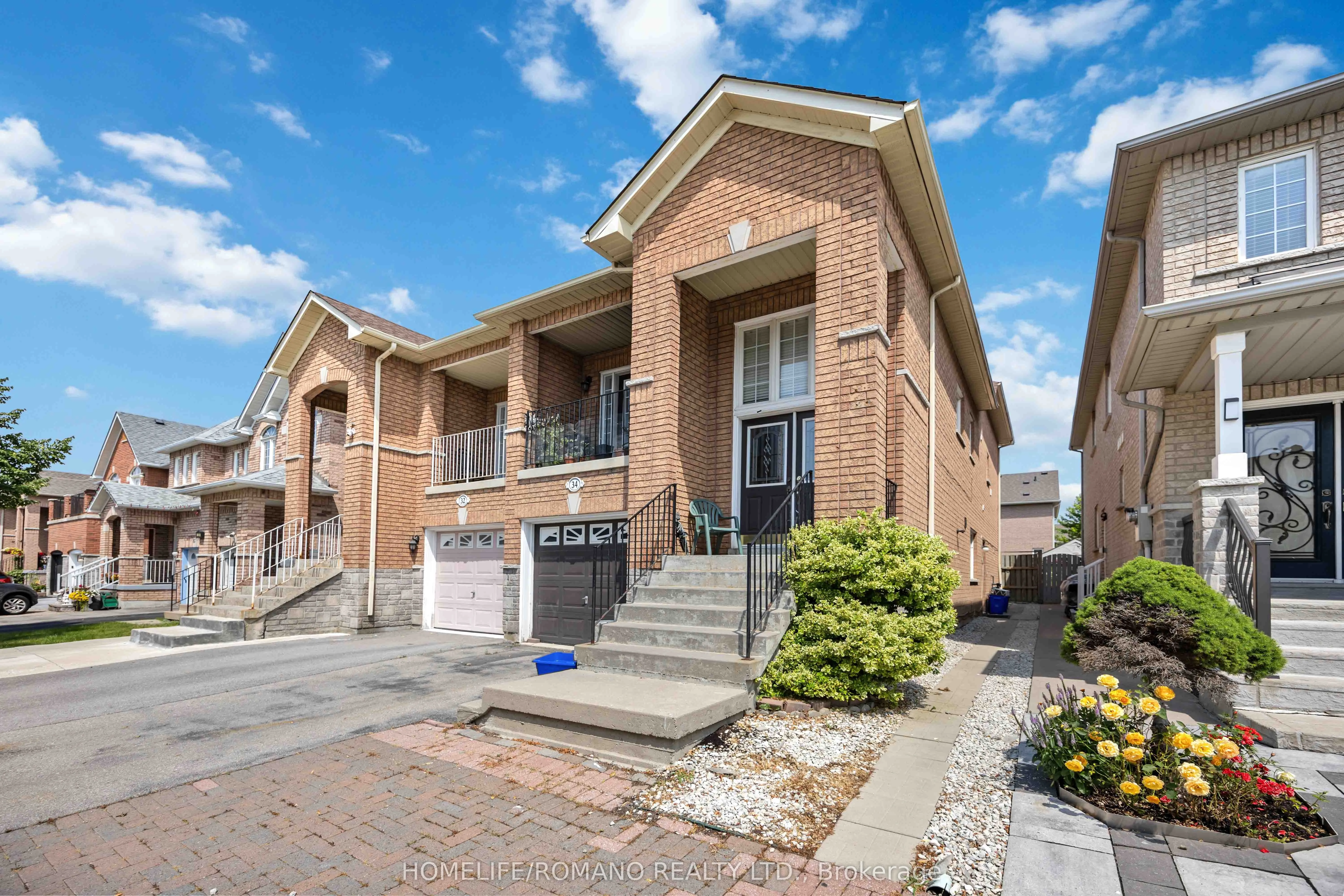 Semi-Detached Home For Lease | N13468072