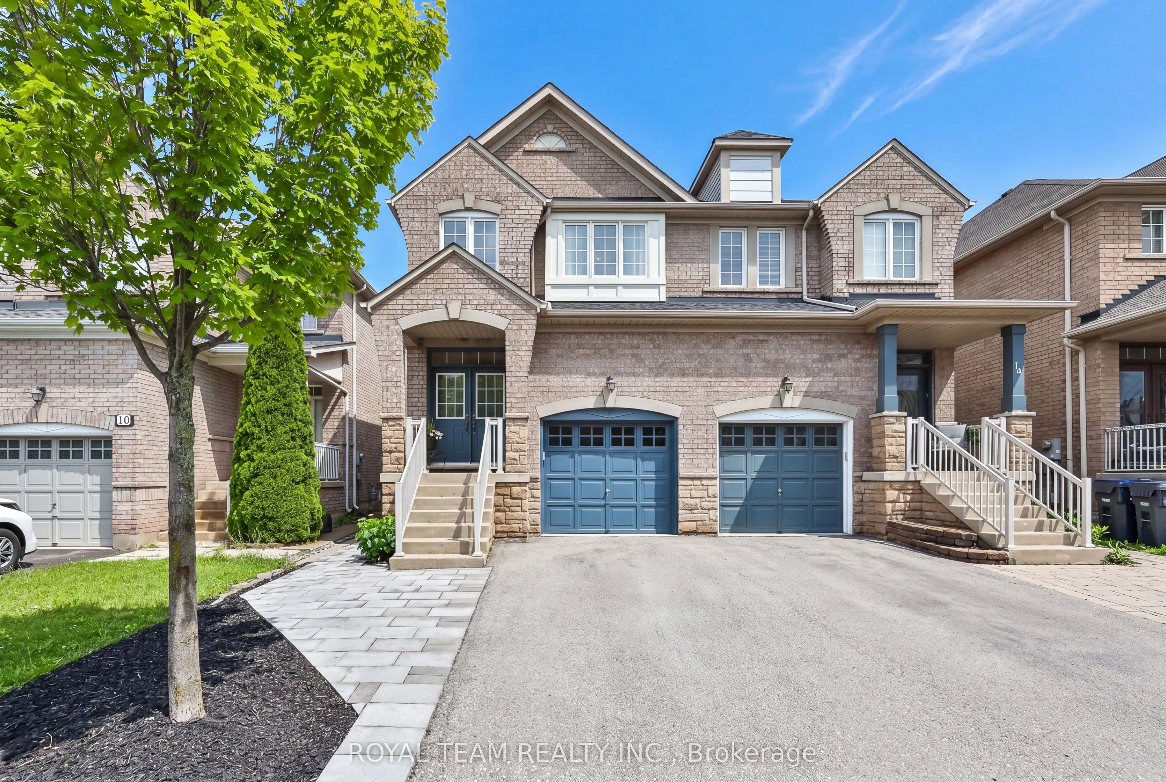 Semi-Detached Home For Sale | N13468080