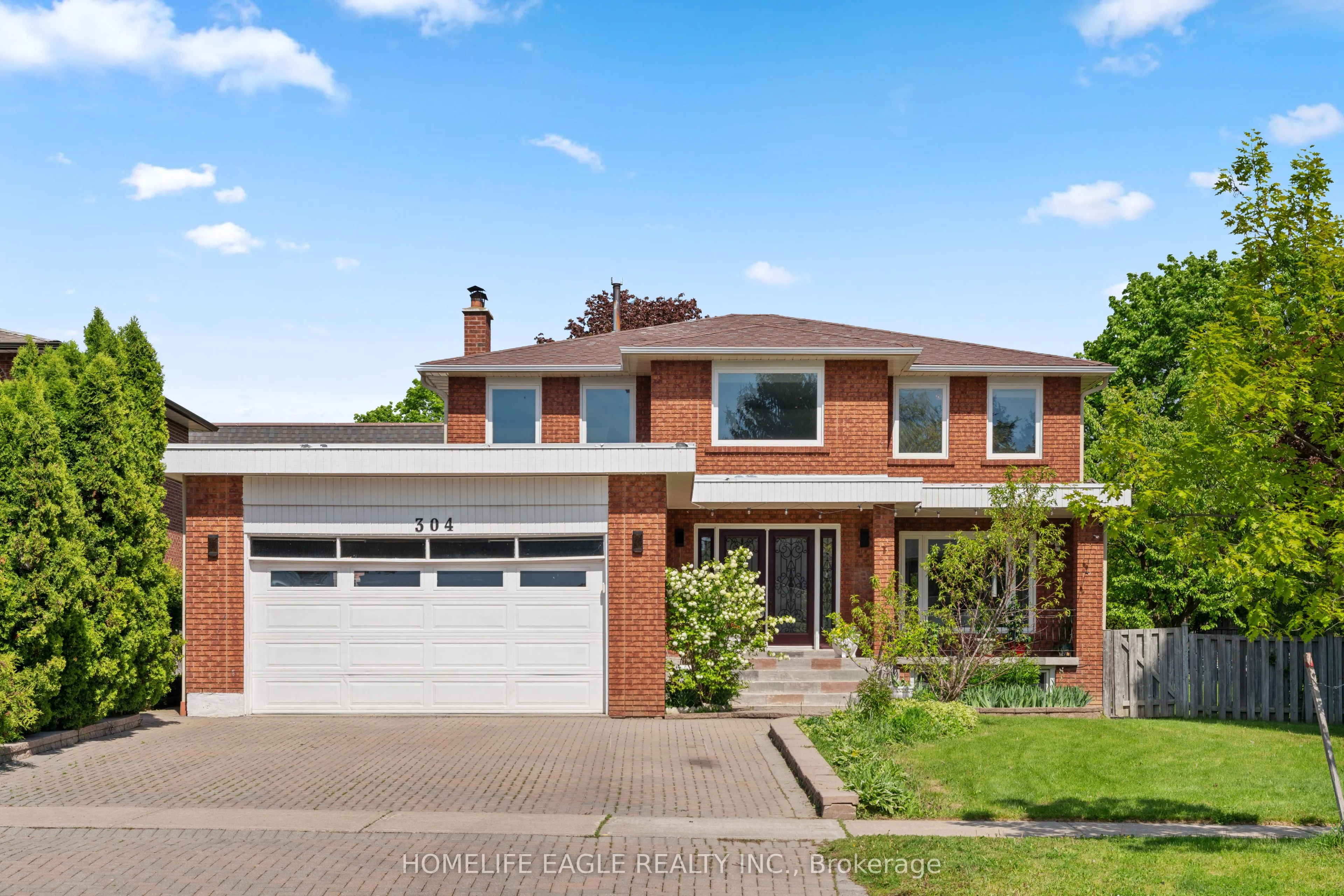 Detached Home For Sale | N13469436