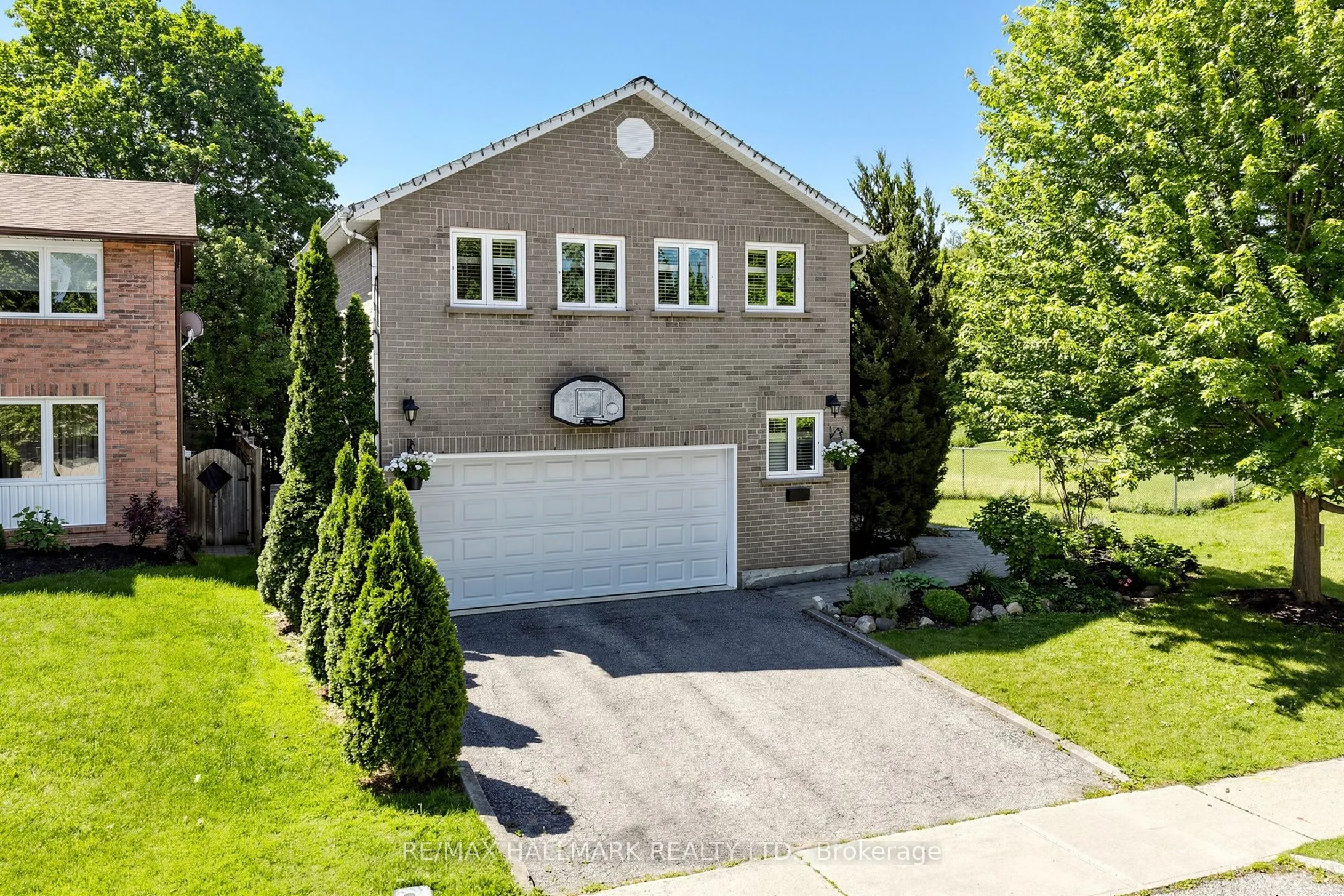 Detached Home For Sale | N13469658