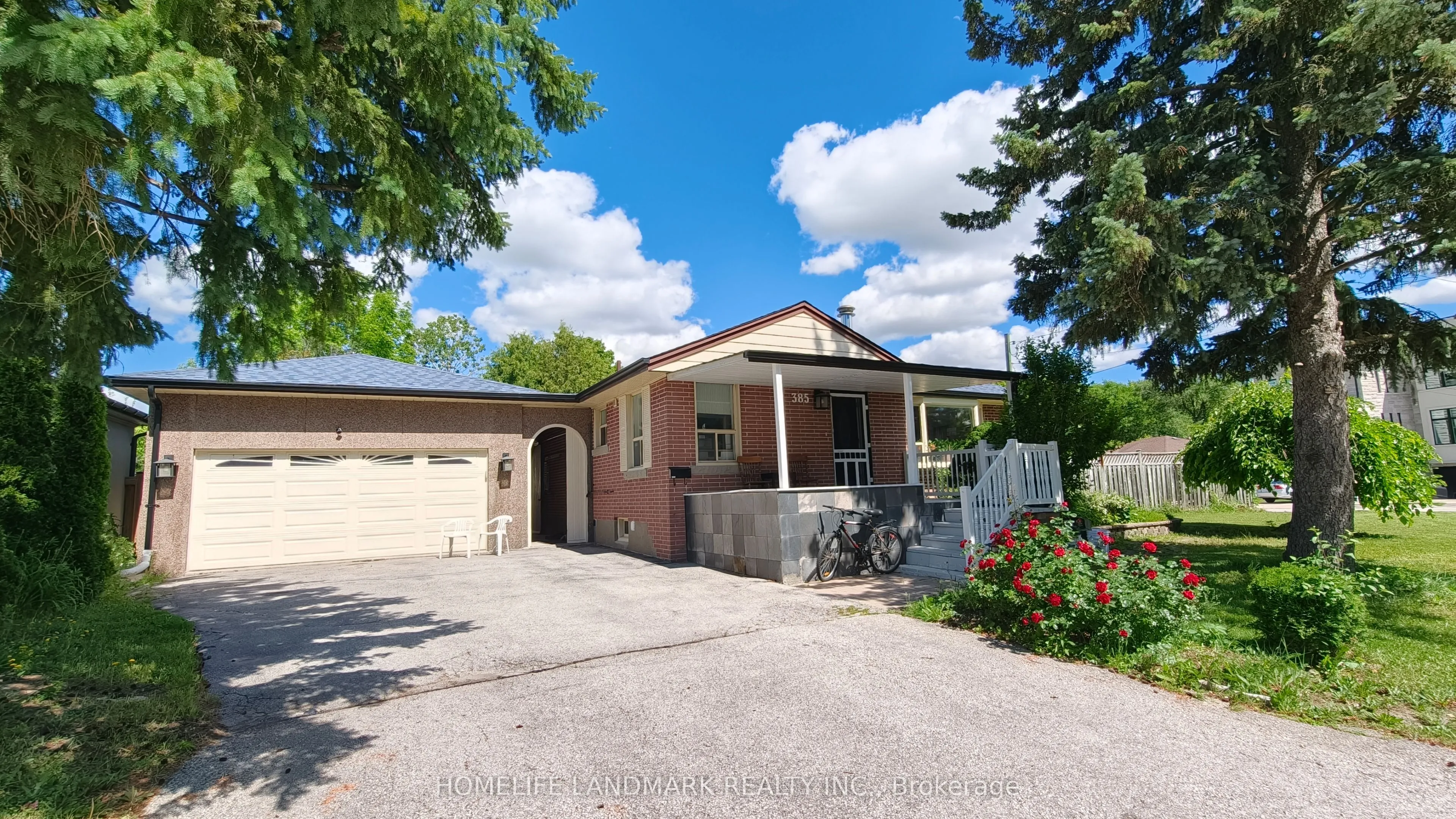 Detached Home For Lease | N13471638