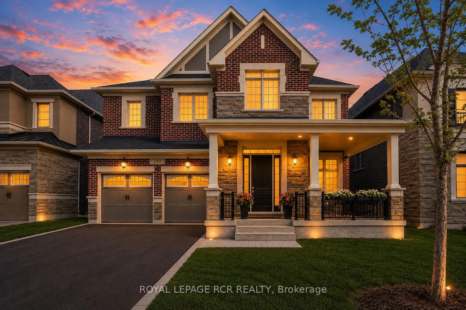 Detached Home For Sale | N13473158