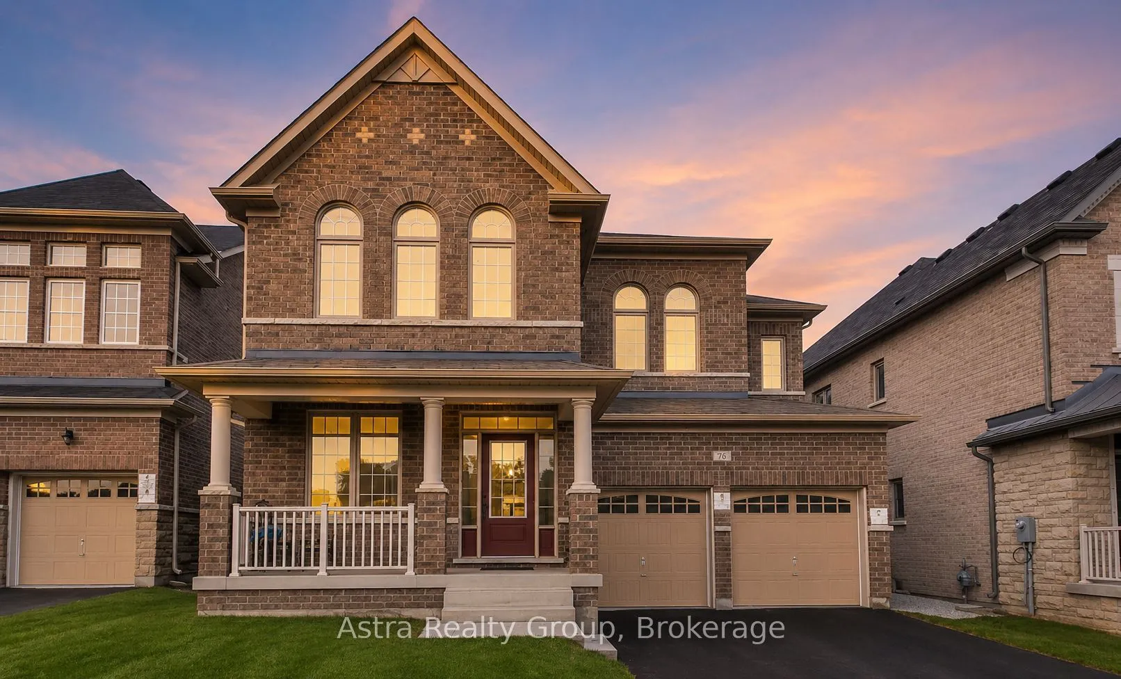 Detached Home For Lease | N13476428