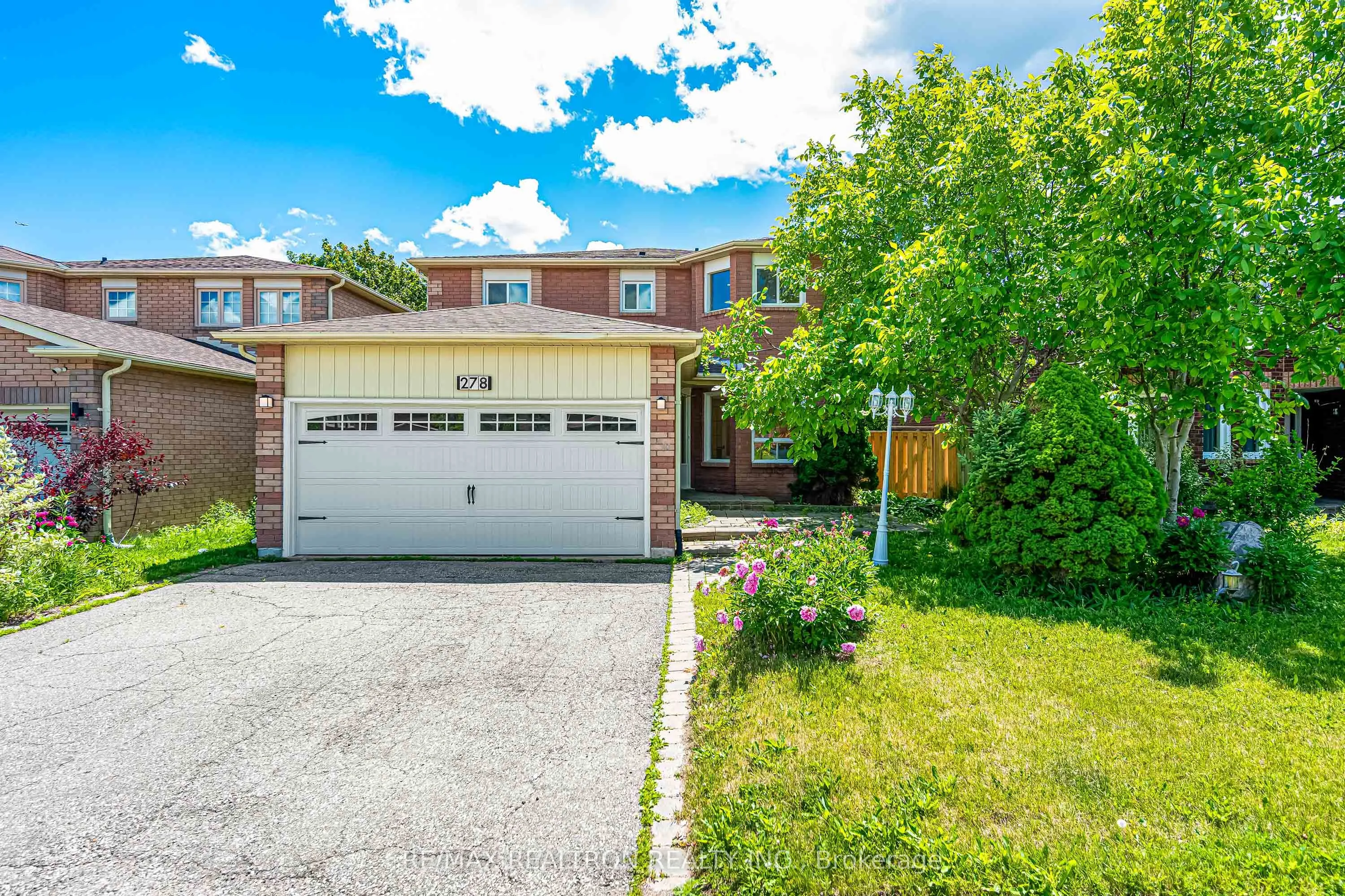 Detached Home For Sale | N13478010
