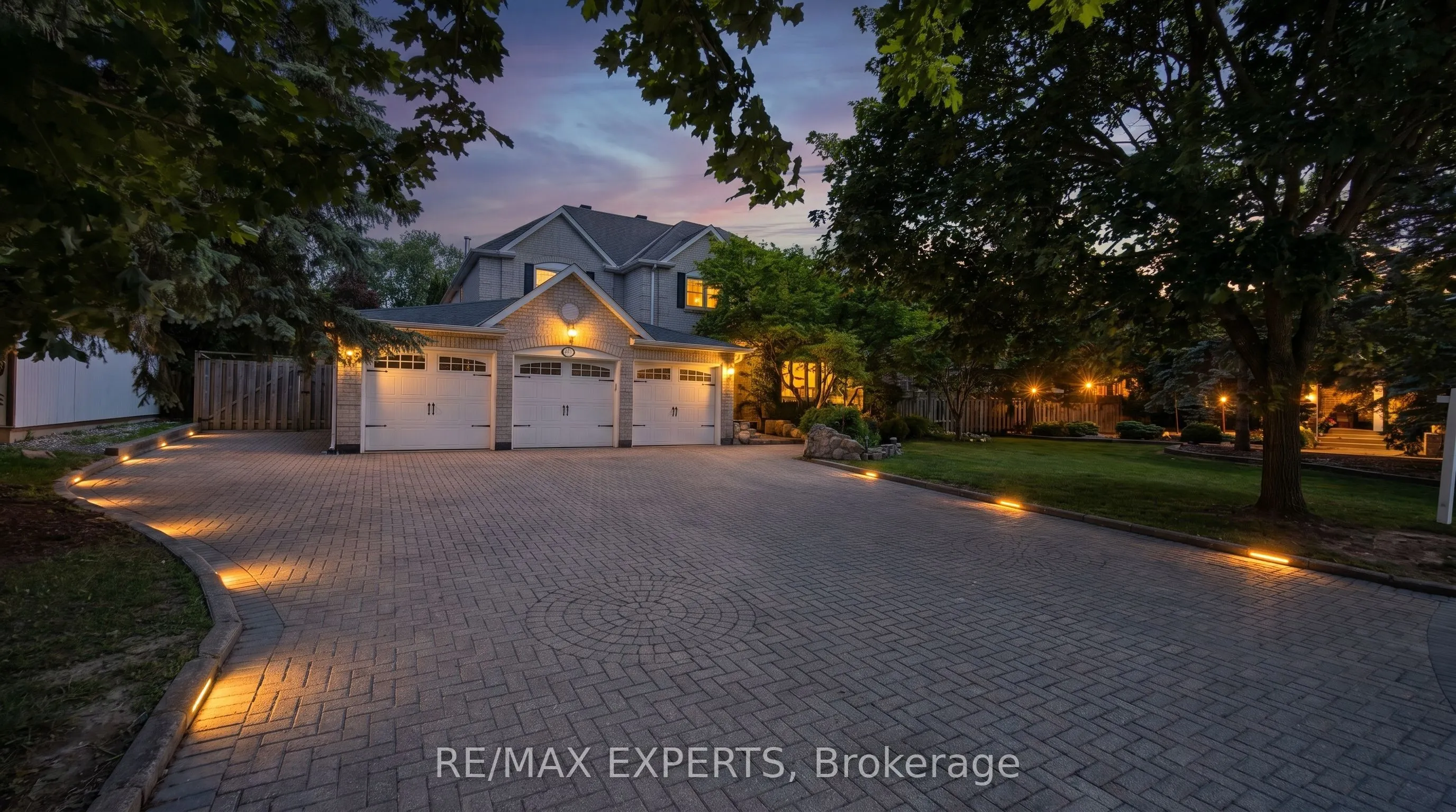 Detached Home For Sale | N13478294