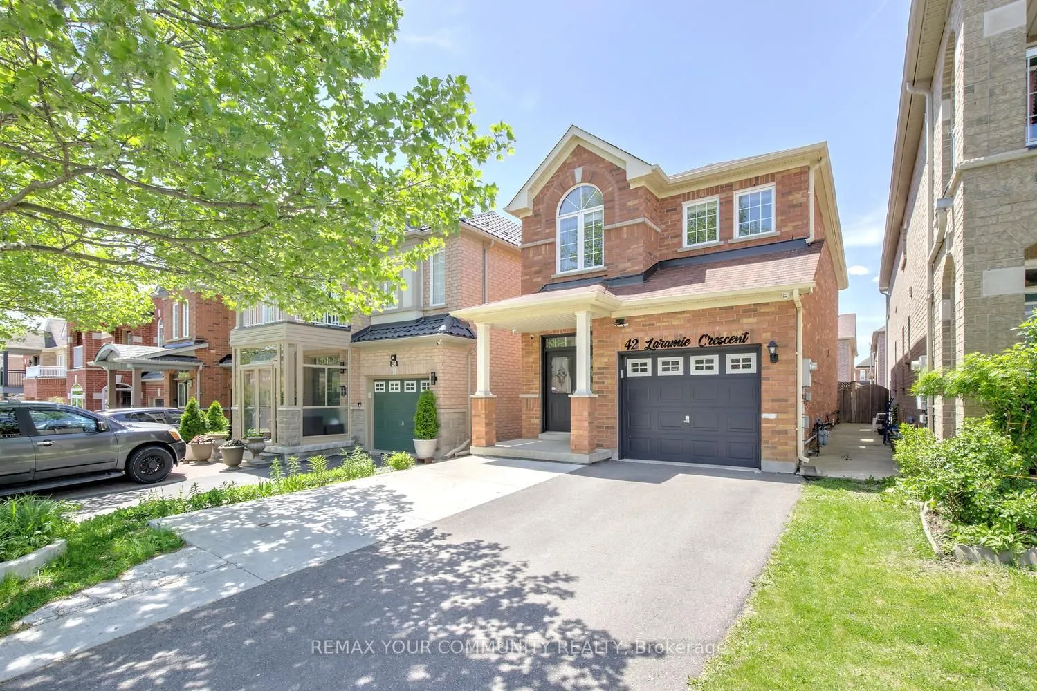 Detached Home For Sale | N13478498
