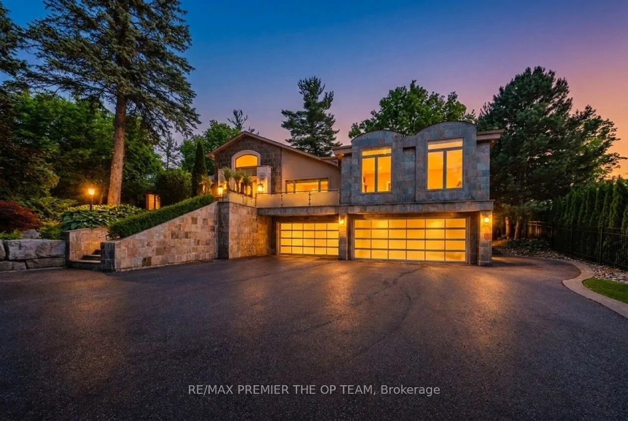 Detached Home For Sale | N13478998