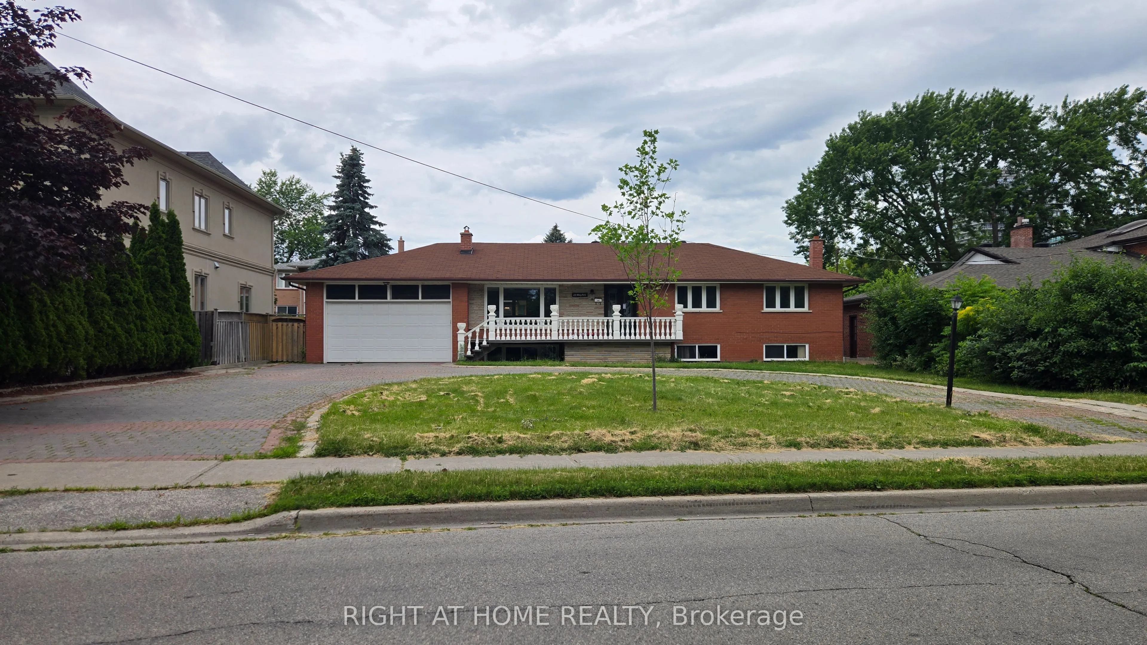 Detached Home For Lease | N13482450