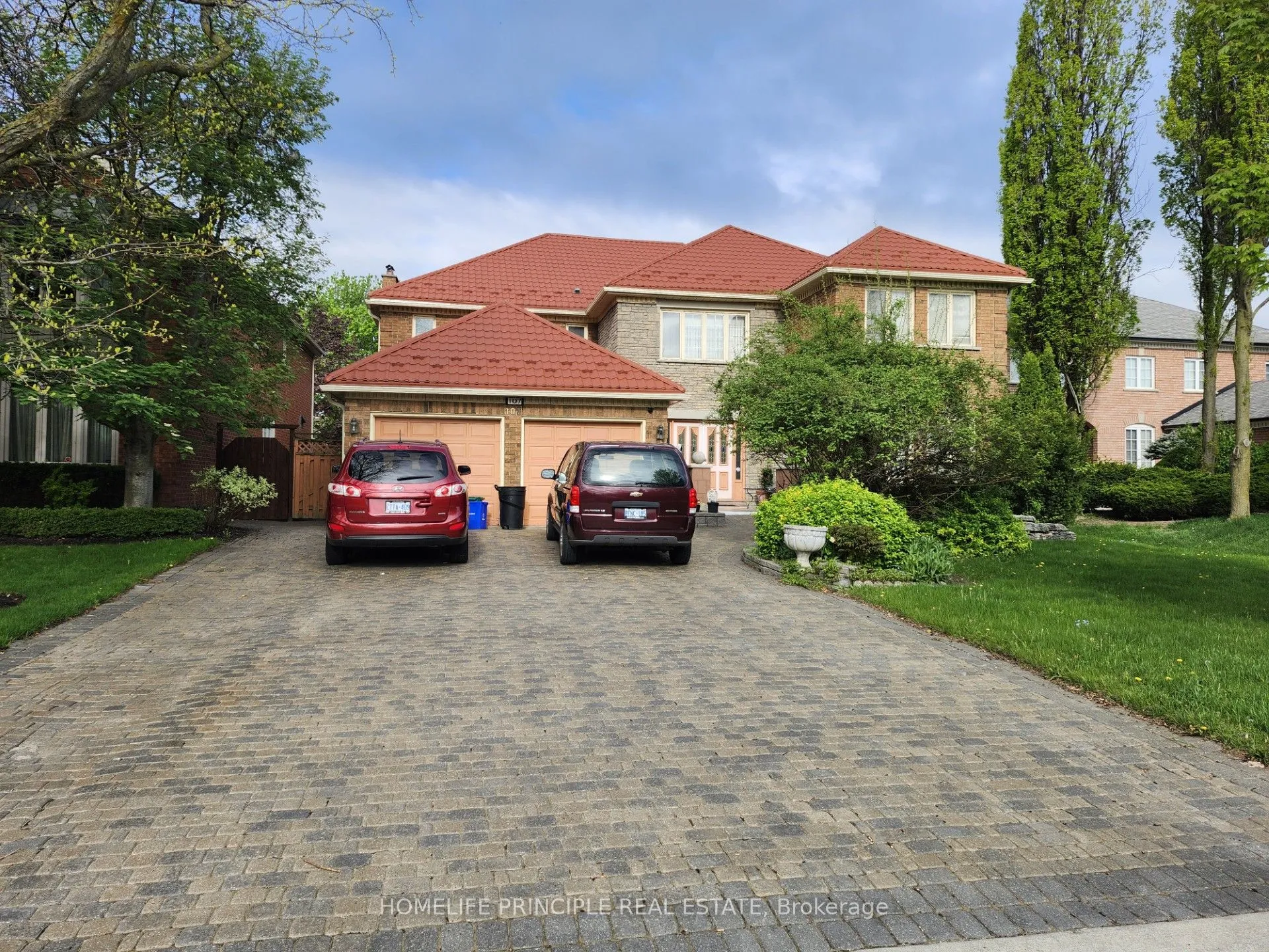 Detached Home For Lease | N13489558