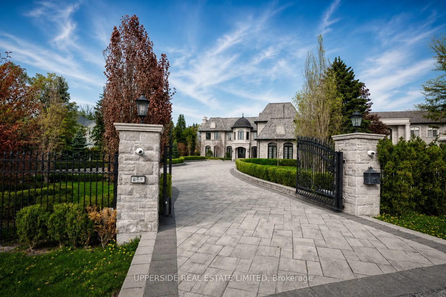 Detached Home For Lease | N13490520