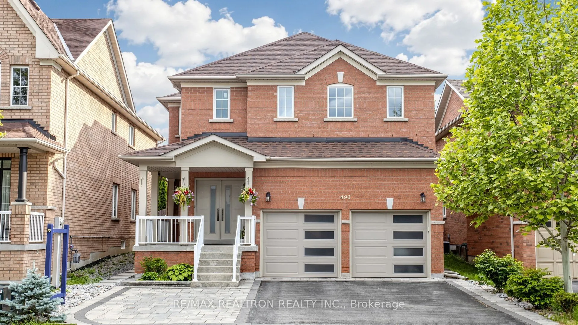 Detached Home For Sale | N13490556