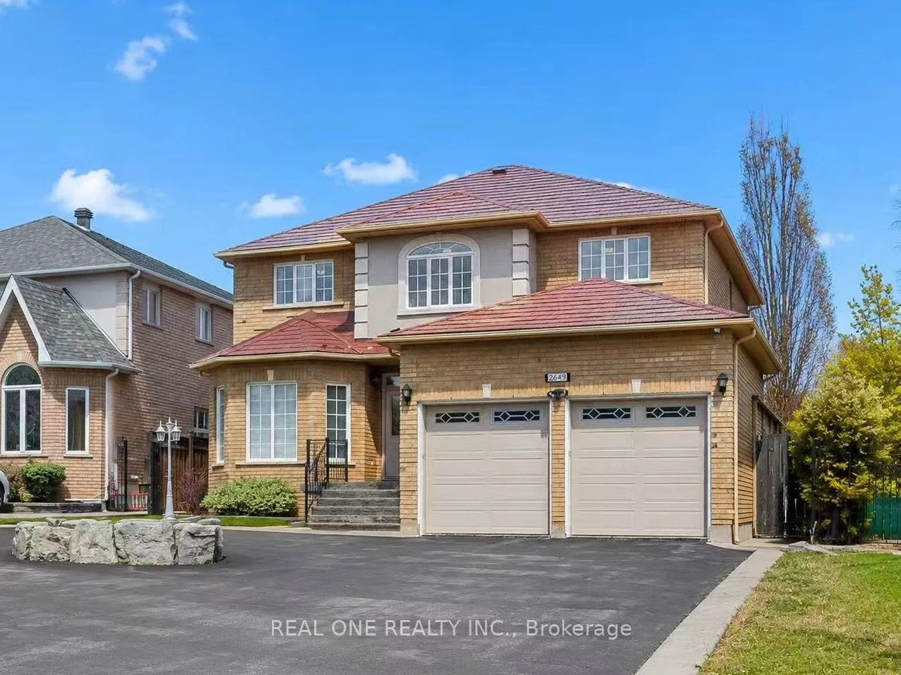 Detached Home For Lease | N13491542