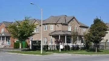 Detached Home For Lease | N13491948