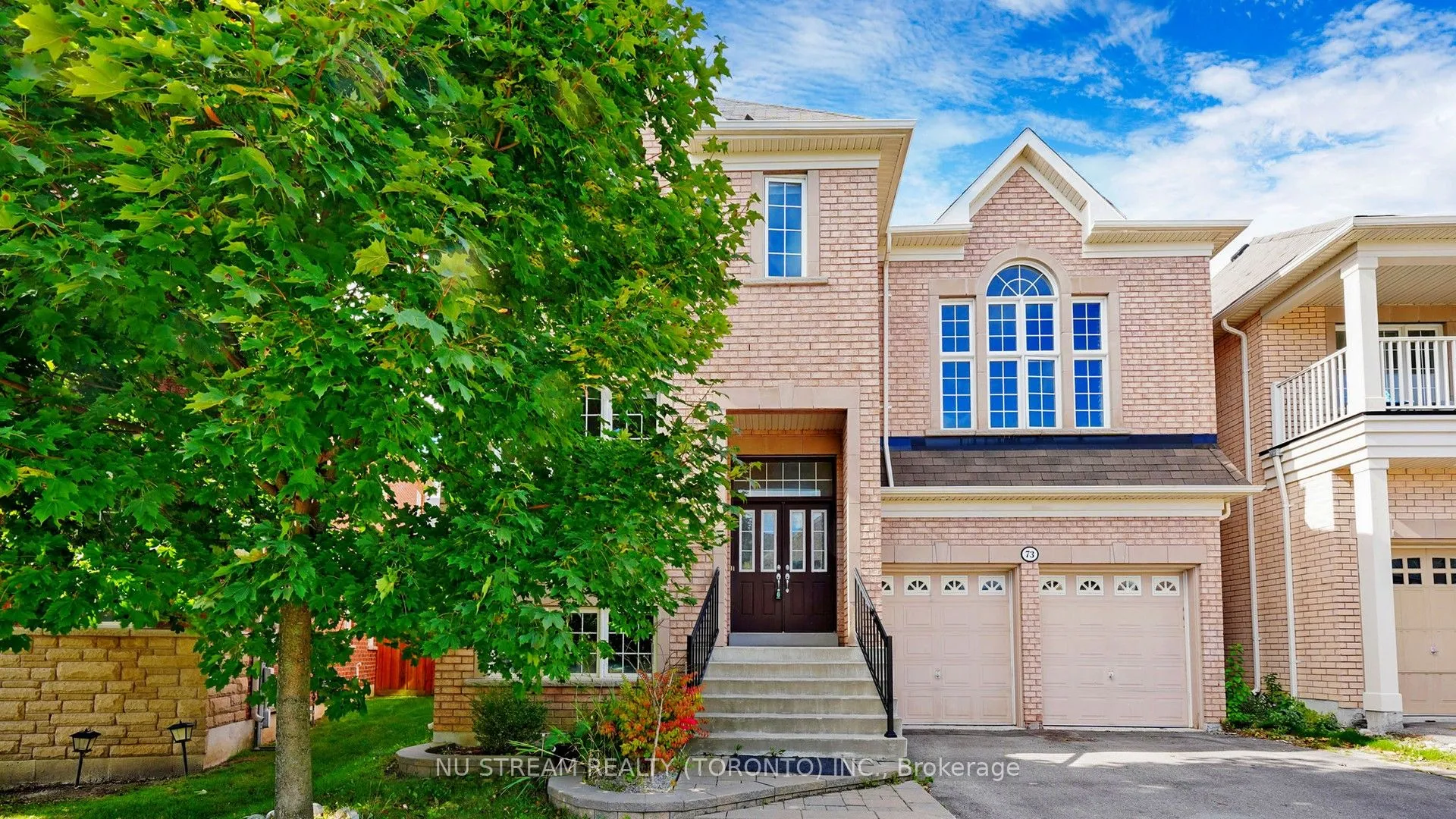 Detached Home For Lease | N13493206