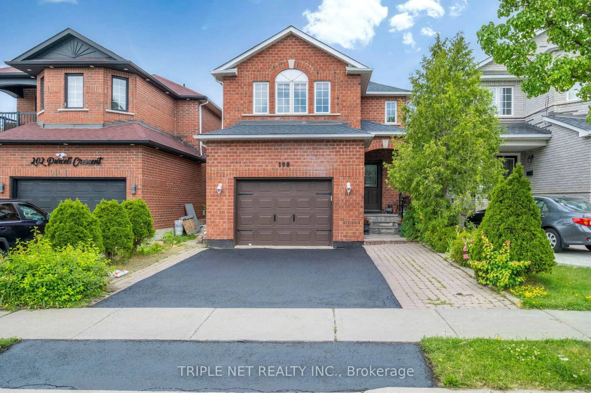 Detached Home For Sale | N13508062
