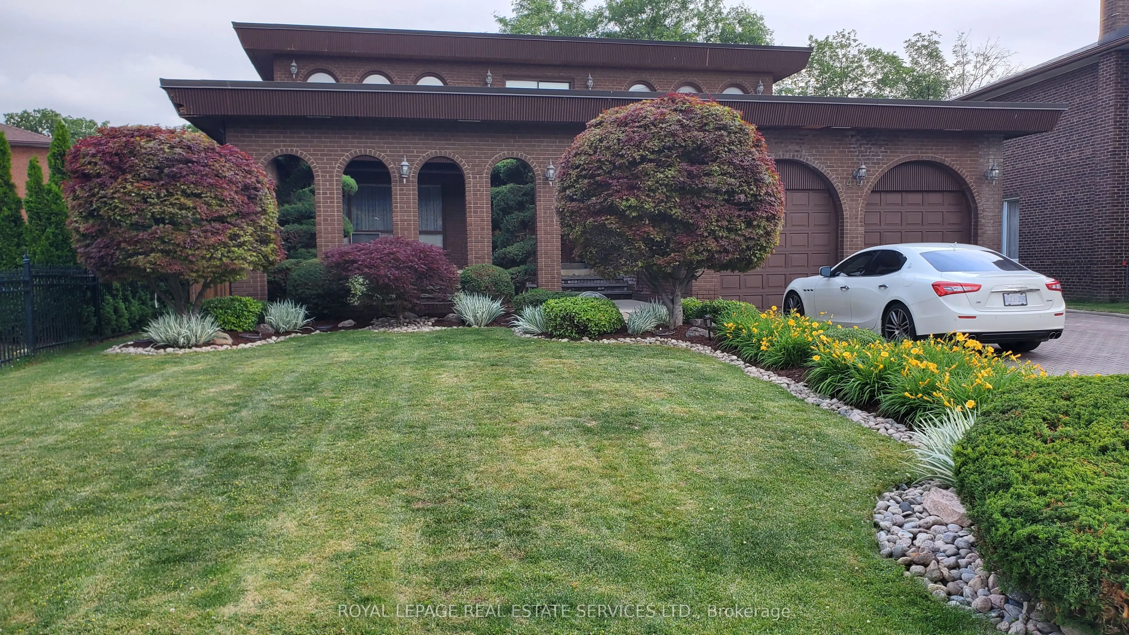 Detached Home For Sale | N13508218