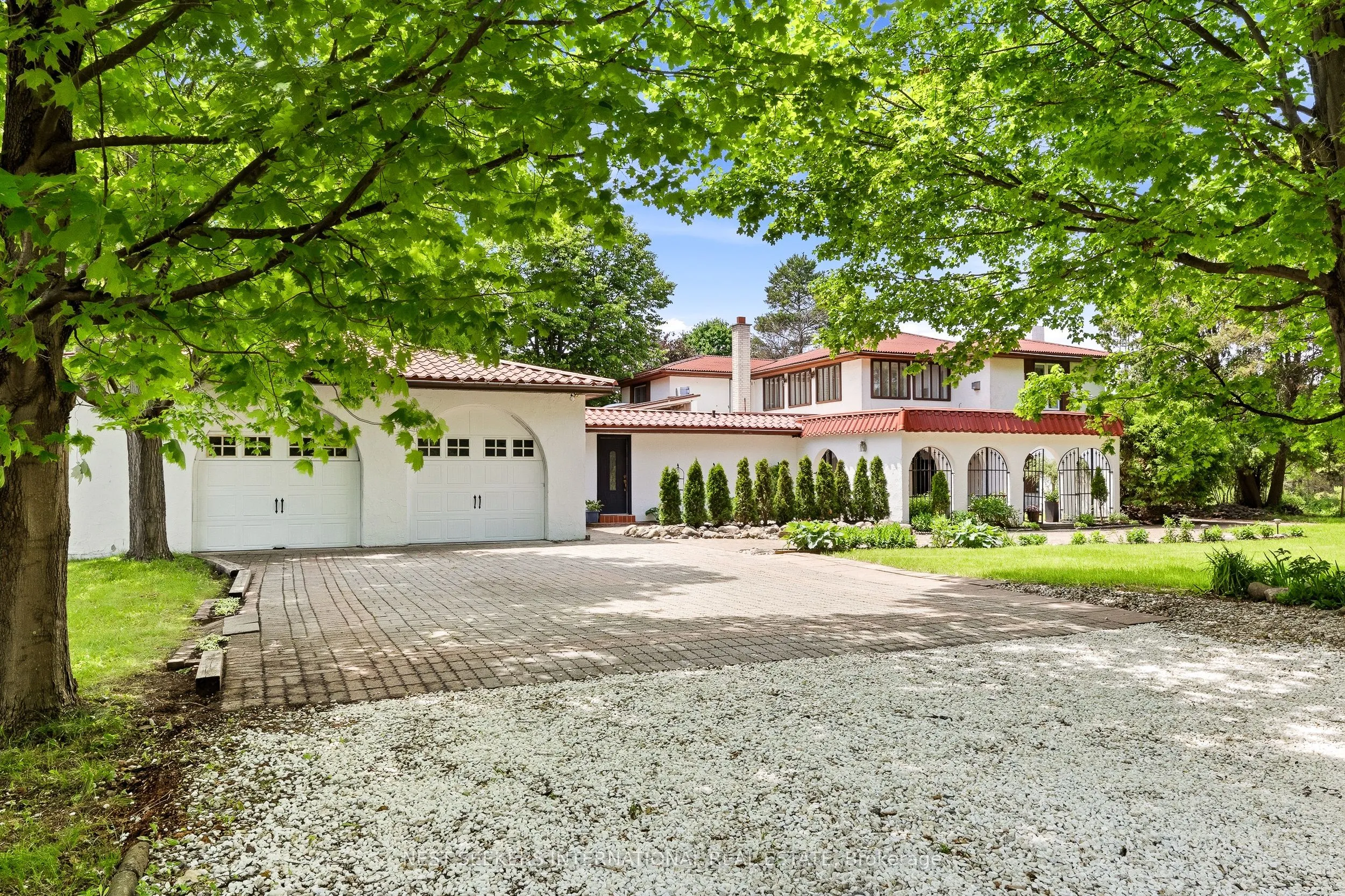 Detached Home For Sale | N13509248