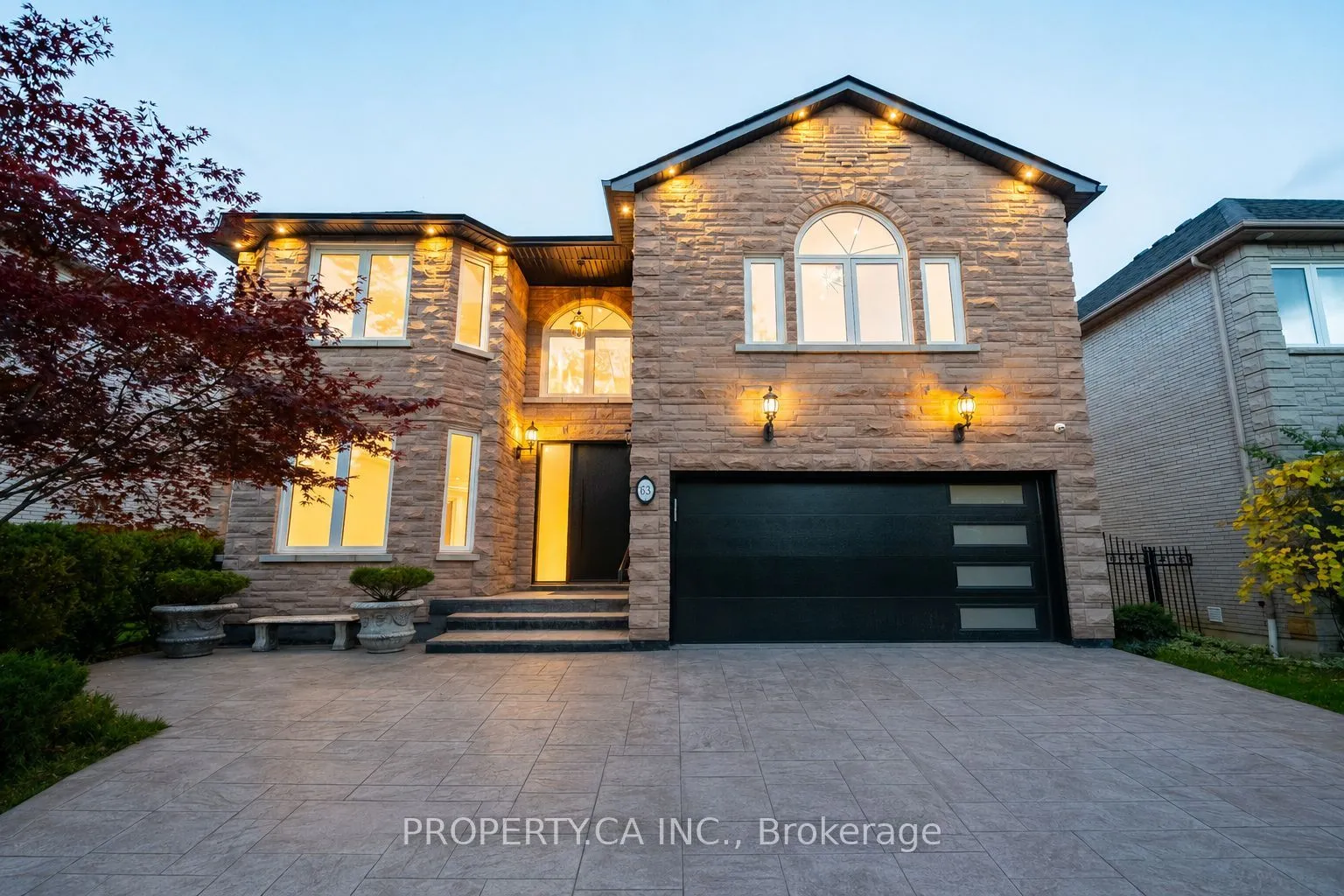 Detached Home For Sale | N13512896