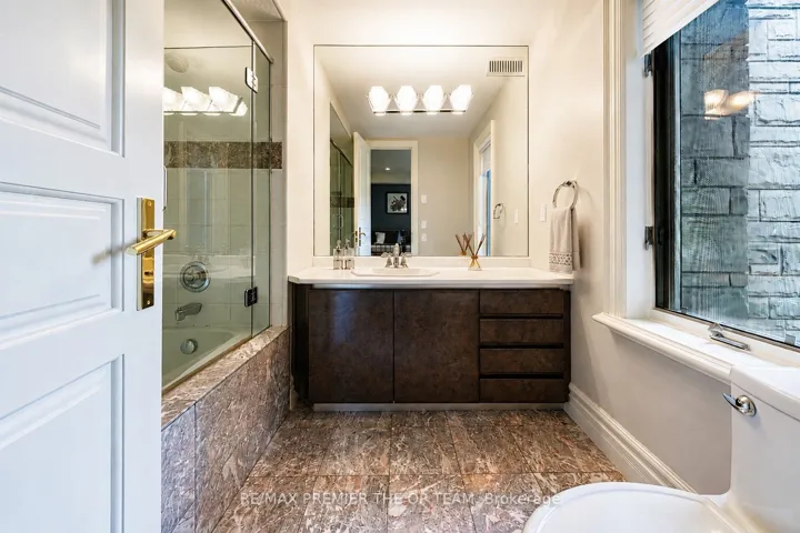43 Cowan Drive, Vaughan, ON L4L 7H4