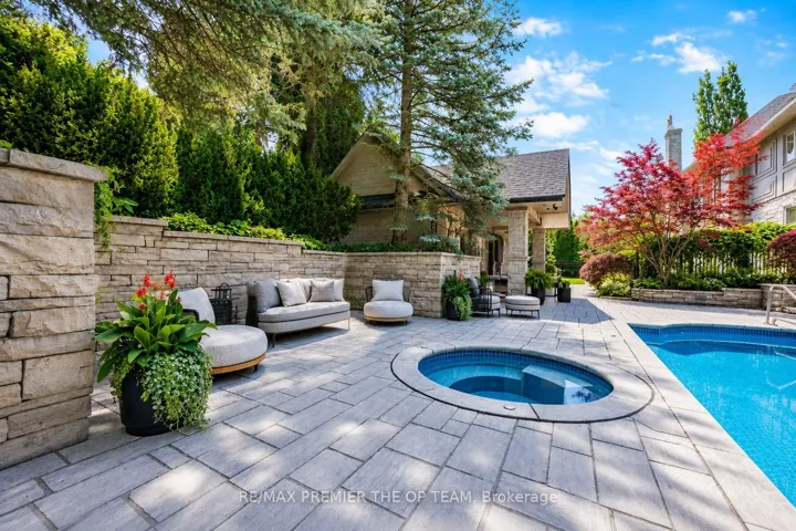 43 Cowan Drive, Vaughan, ON L4L 7H4