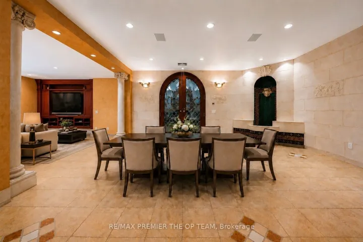 43 Cowan Drive, Vaughan, ON L4L 7H4