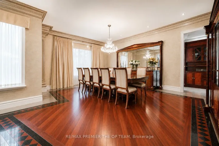 43 Cowan Drive, Vaughan, ON L4L 7H4