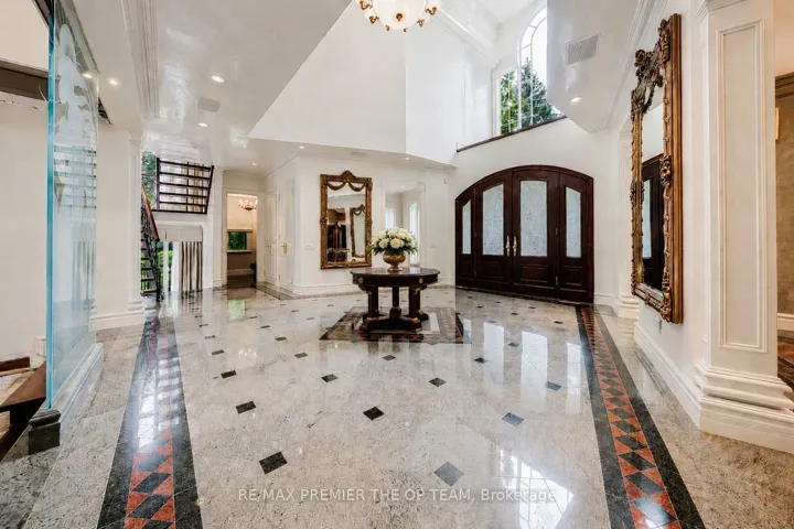 43 Cowan Drive, Vaughan, ON L4L 7H4