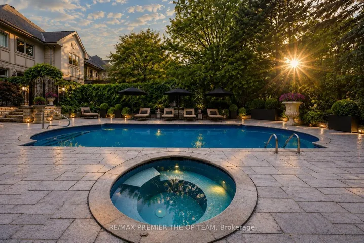 43 Cowan Drive, Vaughan, ON L4L 7H4