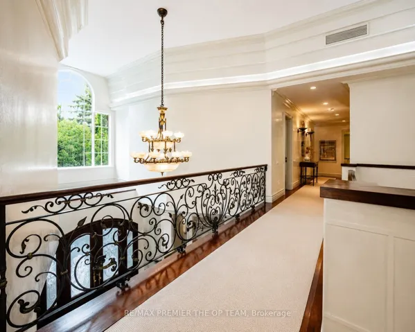 43 Cowan Drive, Vaughan, ON L4L 7H4