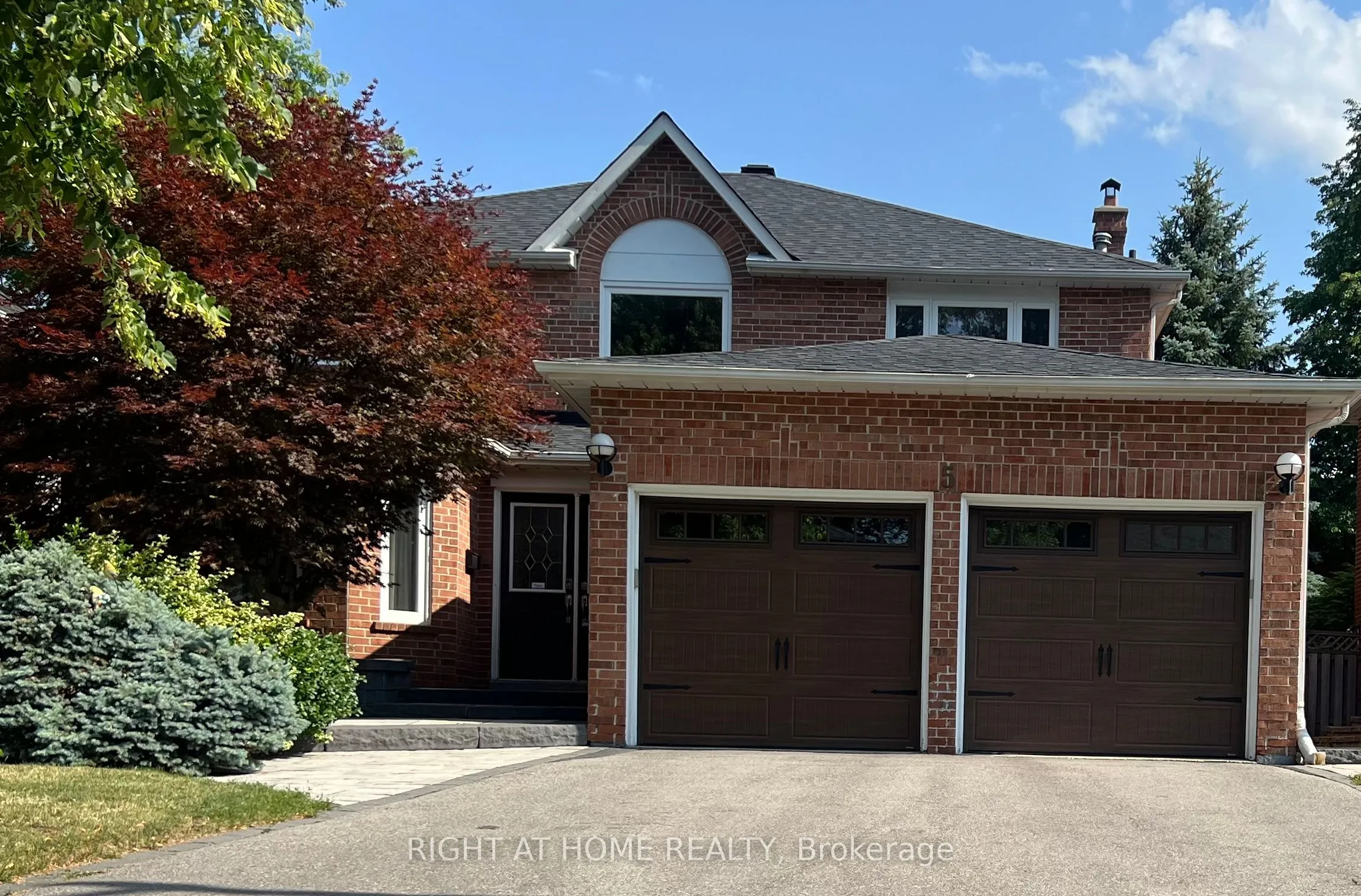 Detached Home For Lease | N13514276