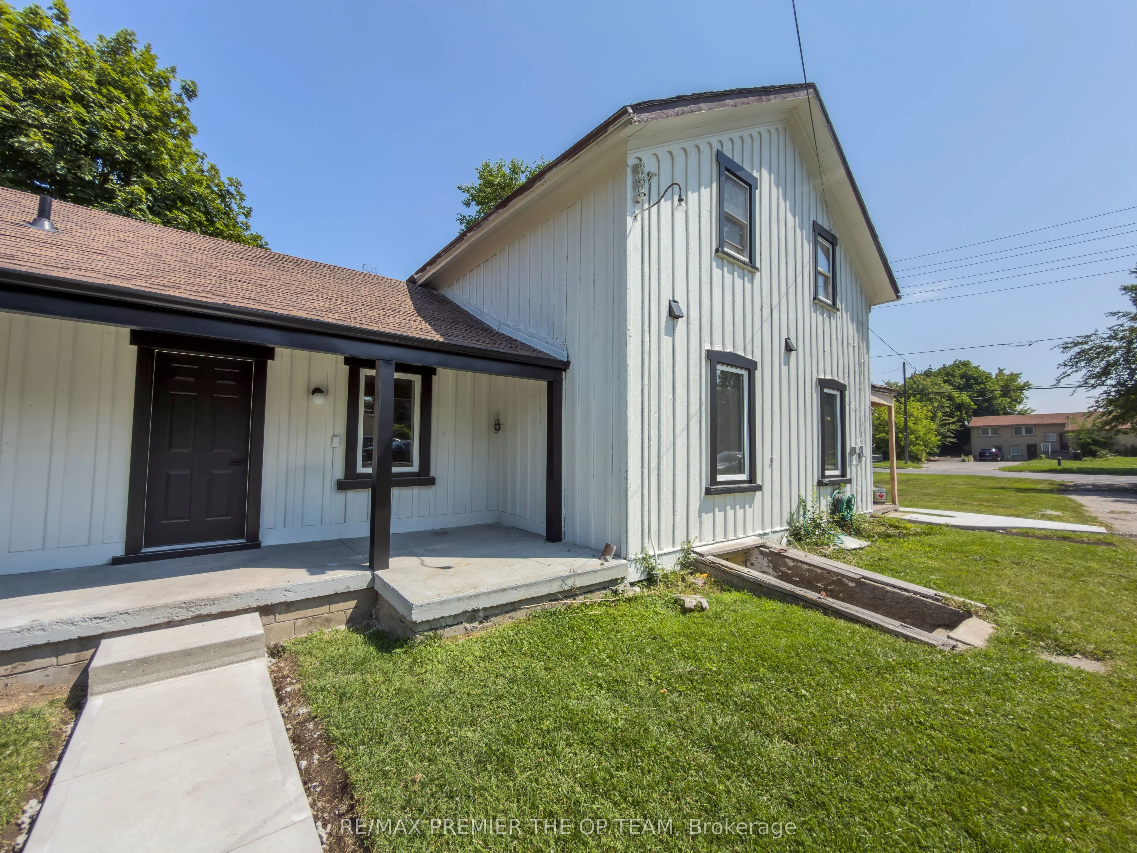 Detached Home For Lease | N13514562