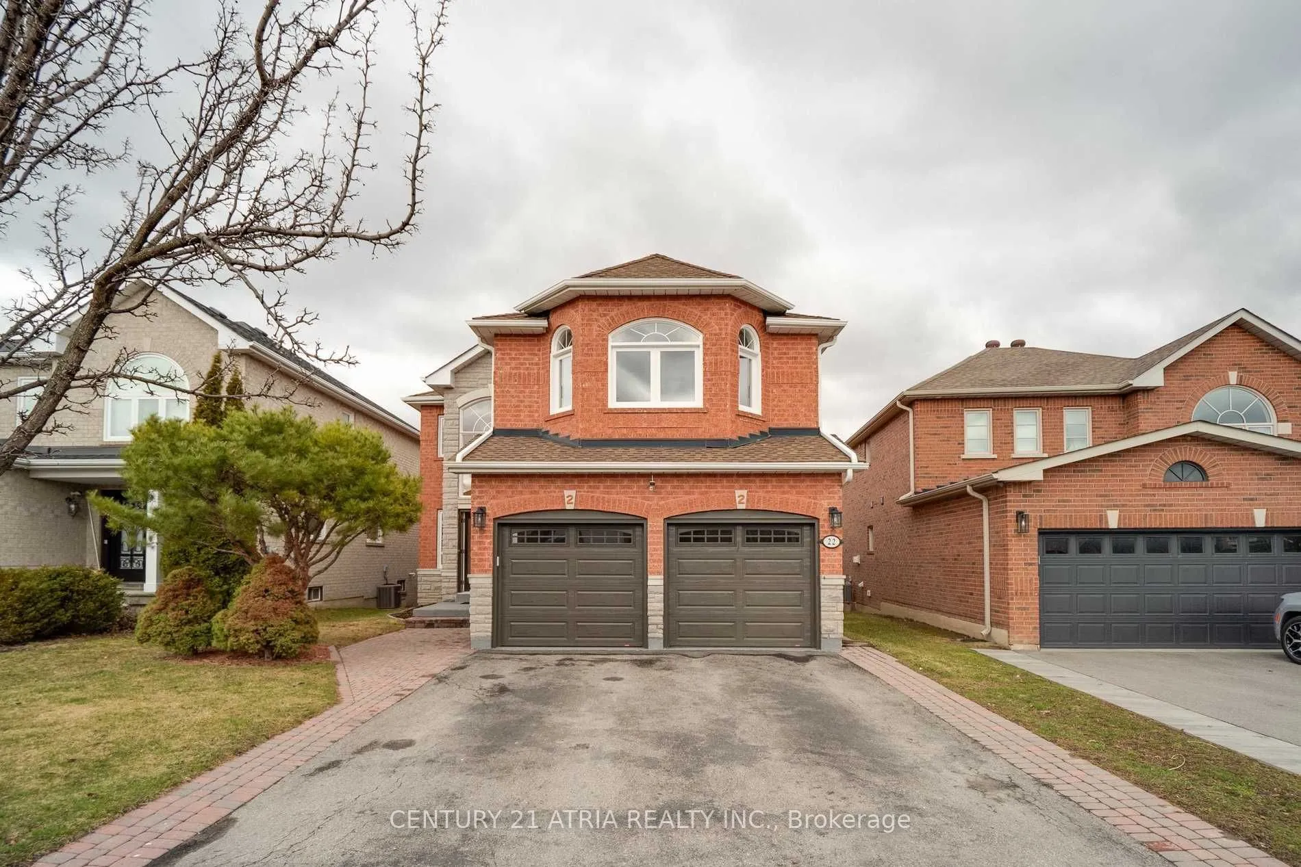 Detached Home For Lease | N13515602