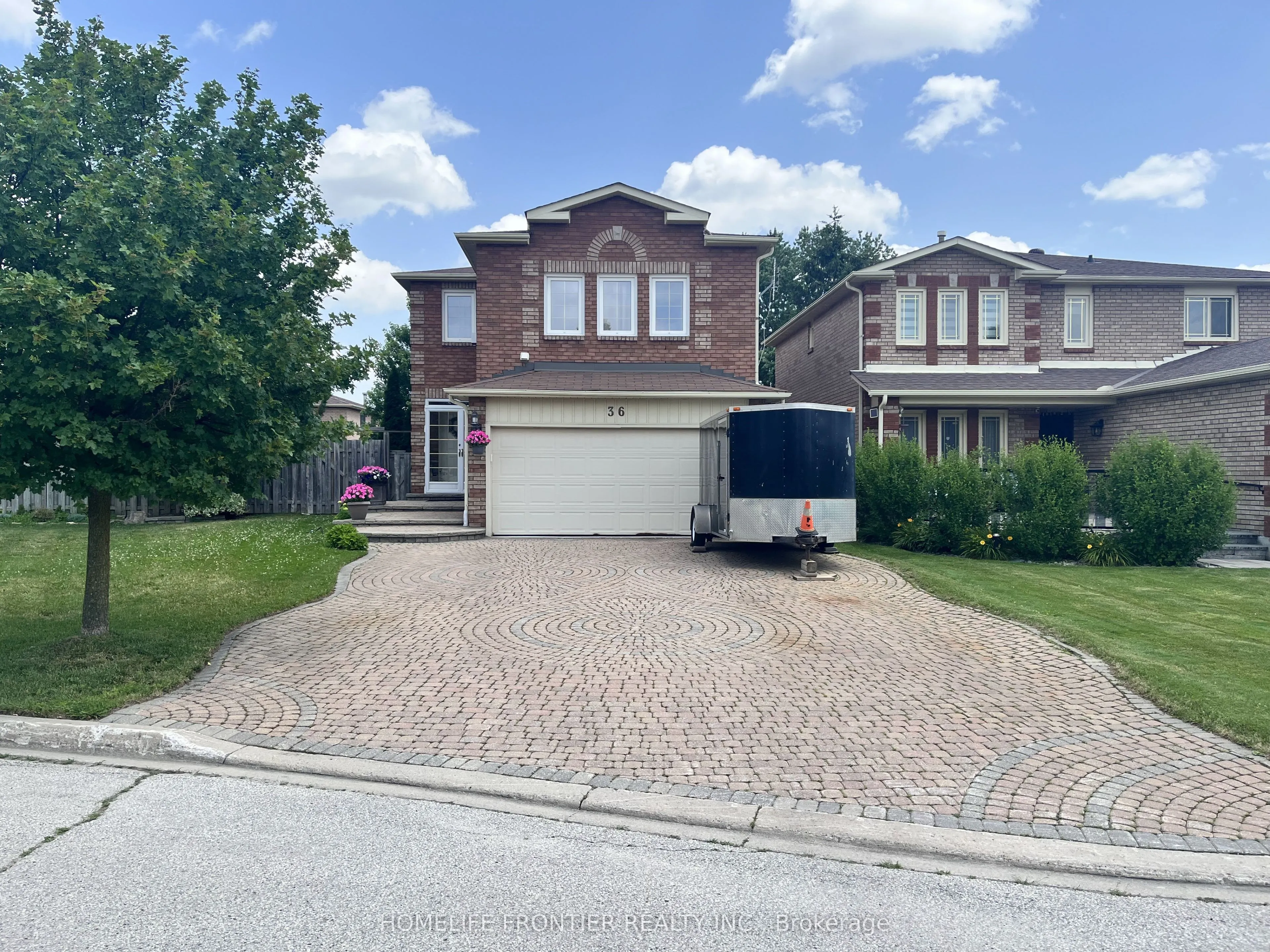 Detached Home For Sale | N13516274