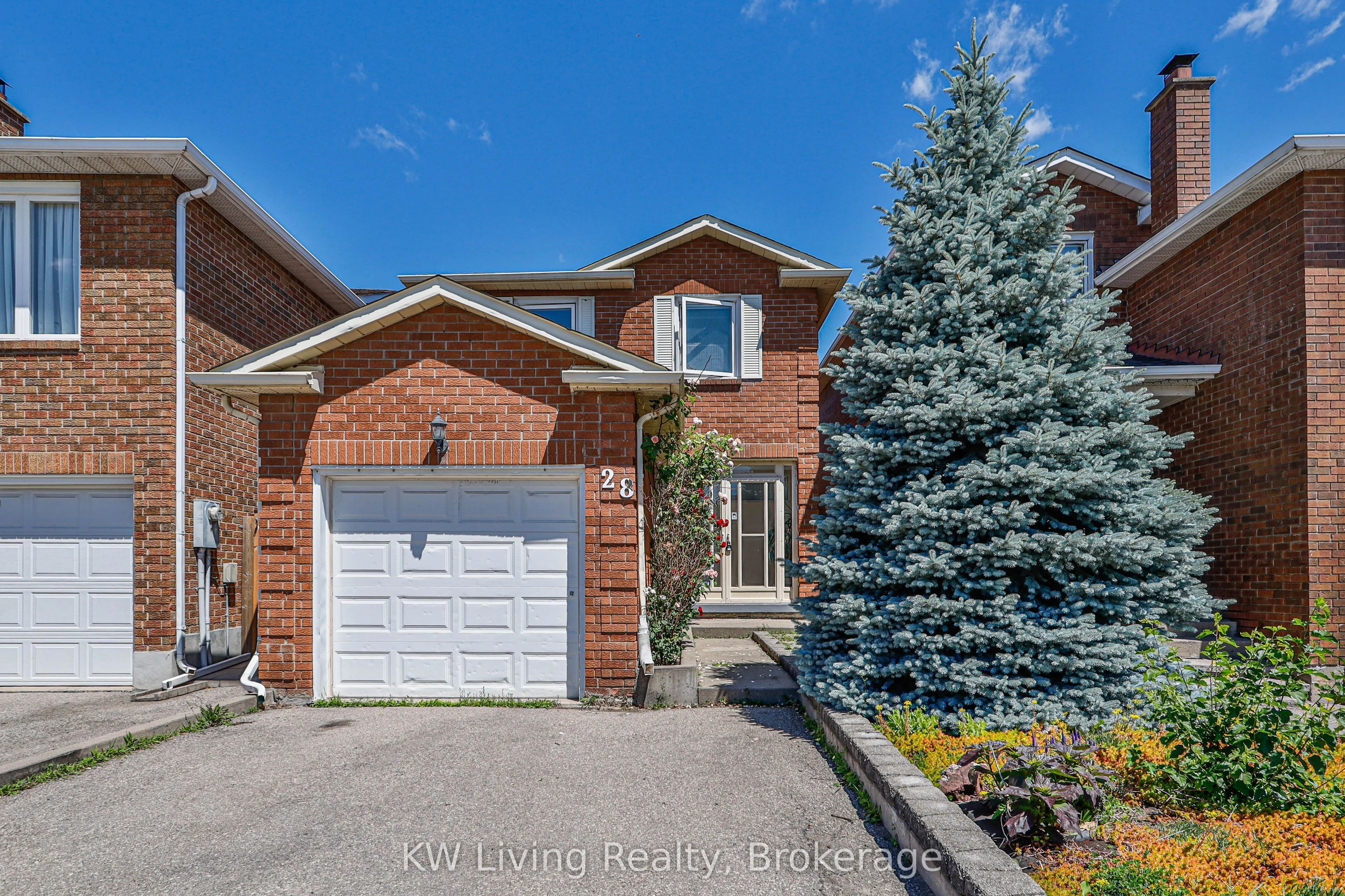 Detached Home For Sale | N13518984