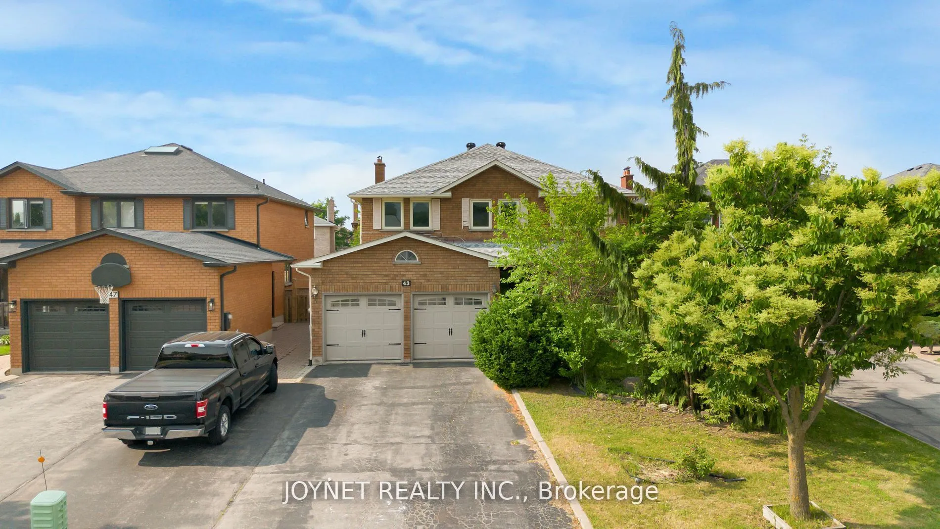 Detached Home For Lease | N13519084