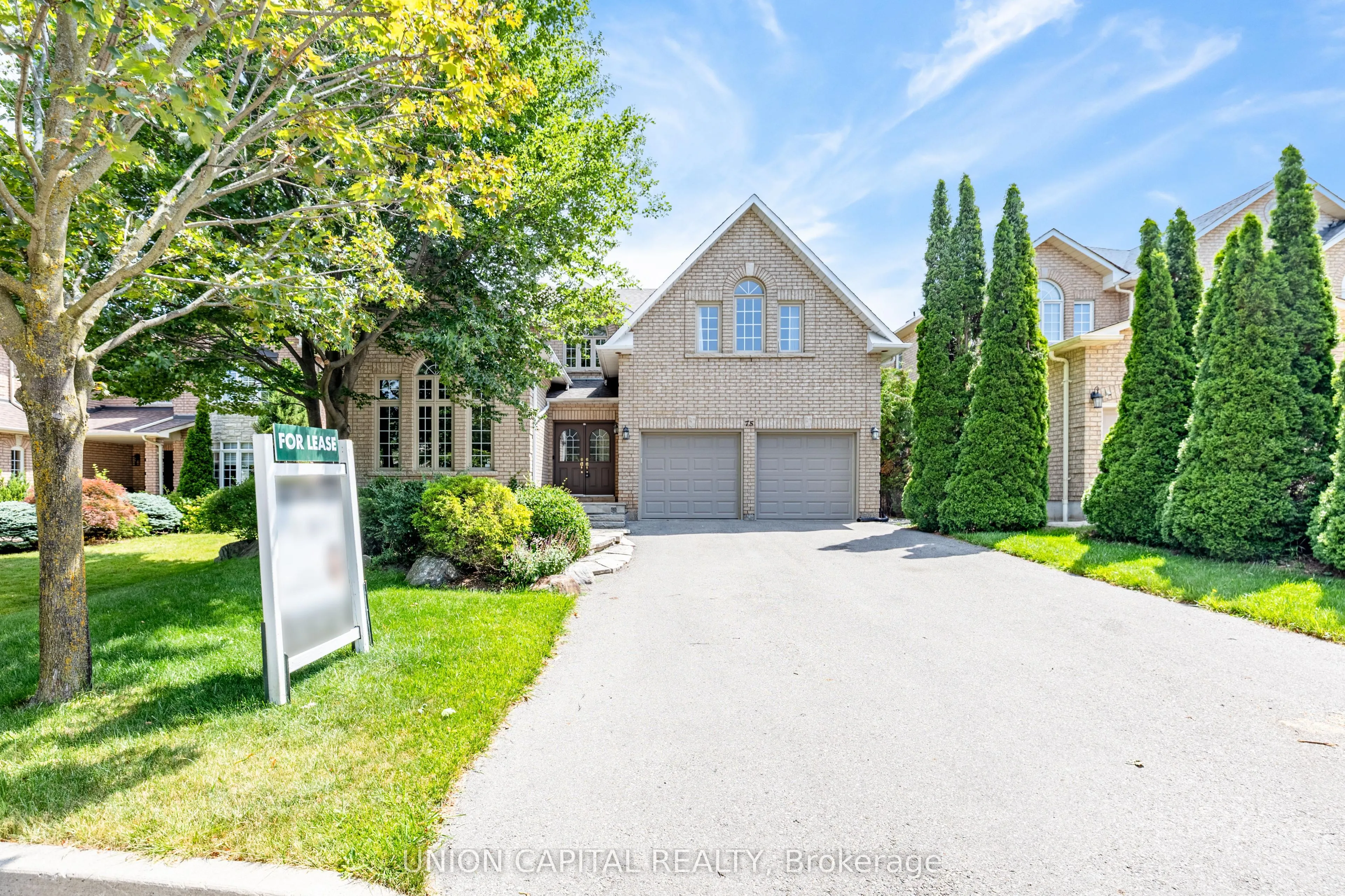 Detached Home For Lease | N13523428