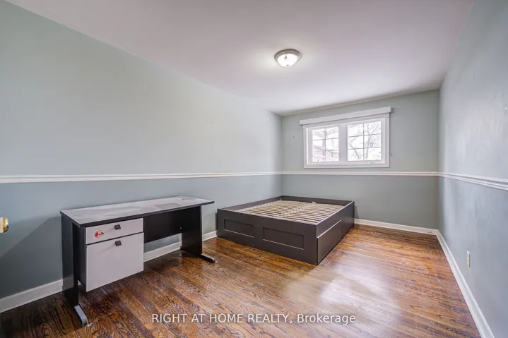 107 Sherwood Forest Drive Back Unit, Markham, ON L3P 1P9