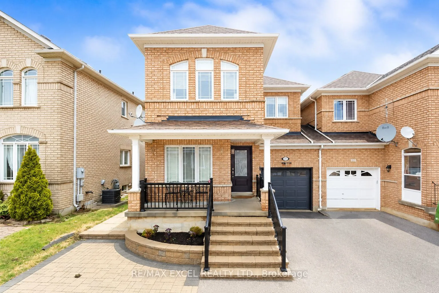 Semi-Detached Home For Lease | N13527478