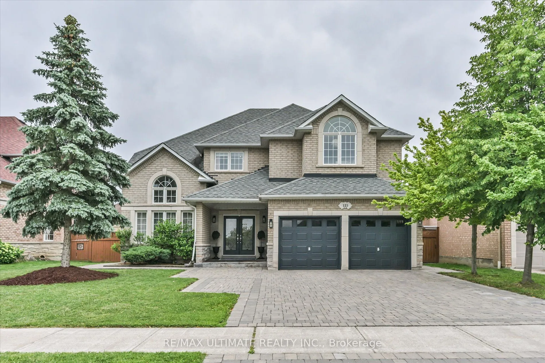 Detached Home For Sale | N13528768