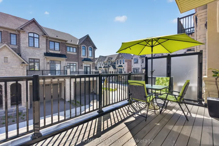 10 Abbey Hill Lane E, Markham, ON L6C 3L5