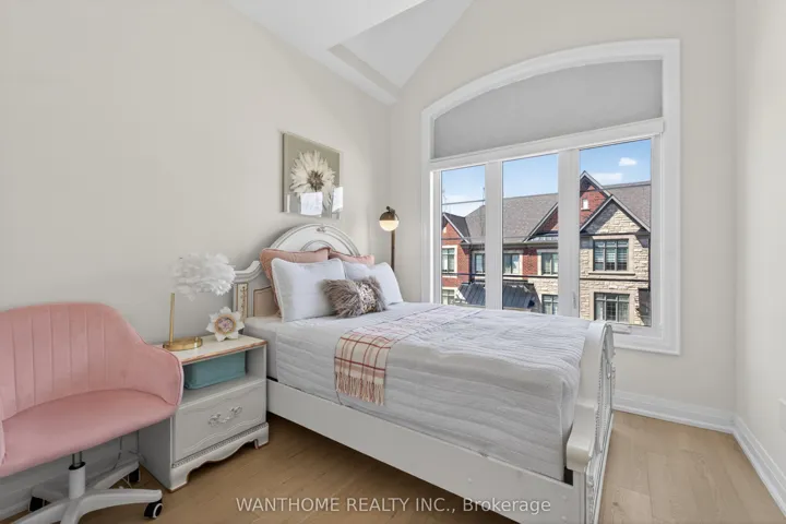 10 Abbey Hill Lane E, Markham, ON L6C 3L5