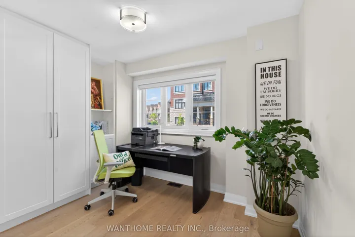 10 Abbey Hill Lane E, Markham, ON L6C 3L5