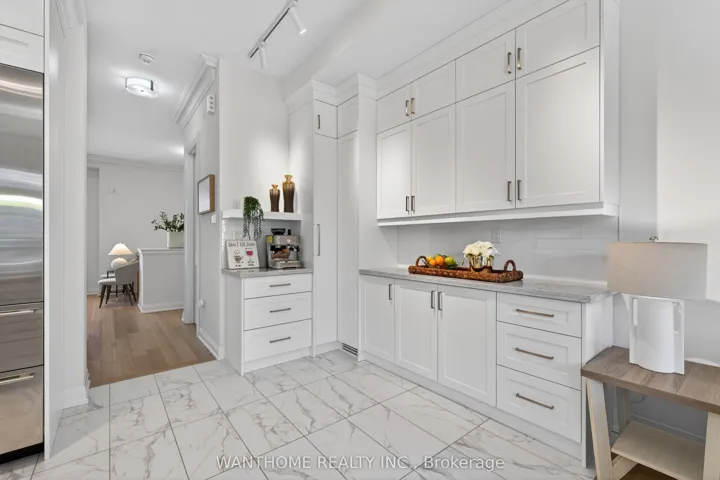 10 Abbey Hill Lane E, Markham, ON L6C 3L5