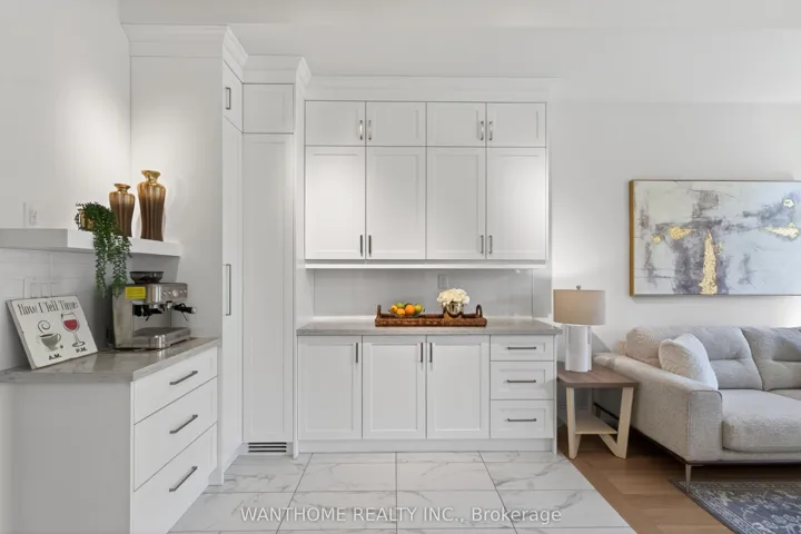 10 Abbey Hill Lane E, Markham, ON L6C 3L5
