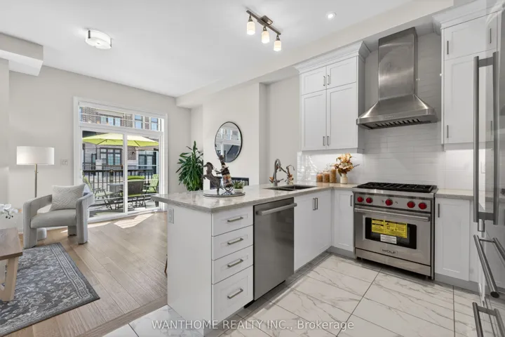 10 Abbey Hill Lane E, Markham, ON L6C 3L5