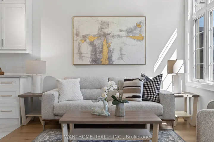 10 Abbey Hill Lane E, Markham, ON L6C 3L5