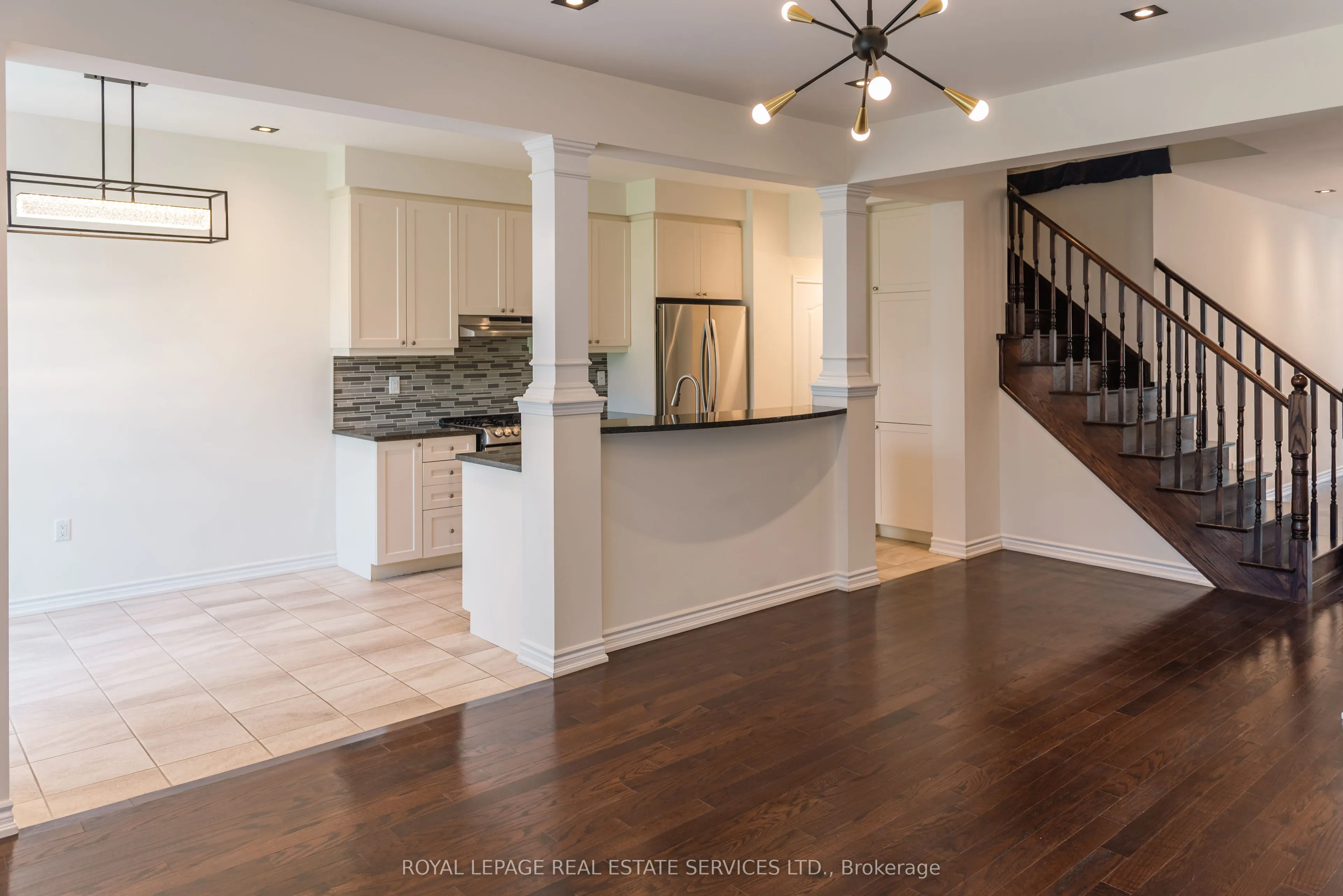 Detached Home For Lease | N13529856